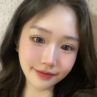 답답한 눈매에서 쌍꺼풀 수술 성공했어요