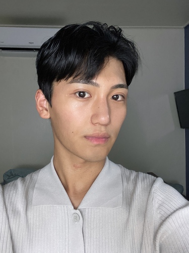 [남자] 호우 - 광대, 절개, 눈밑지방재배치