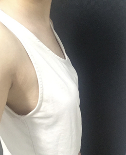 [가슴] 오후2시 - 가슴