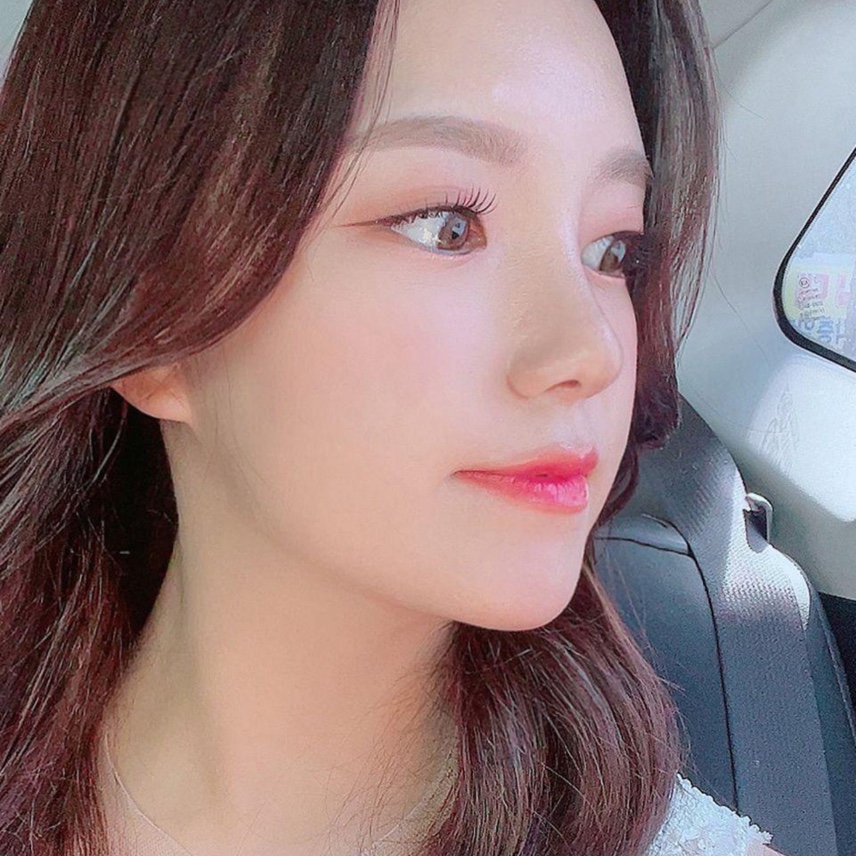 위버스 성형외과에서 코 수술 받은지 벌써 3달 됐네용ㅎ